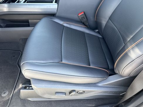 New 2025 Ford F250 Lariat w/ Lariat Ultimate Package image 13