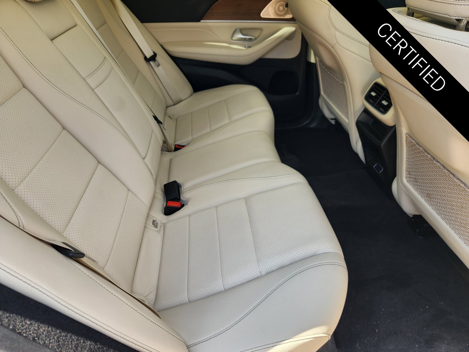 Used 2024 Mercedes-Benz GLE 450 4MATIC image 32