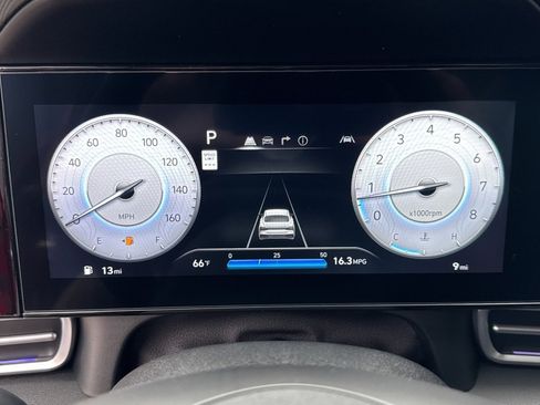 New 2026 Hyundai Elantra Limited image 4