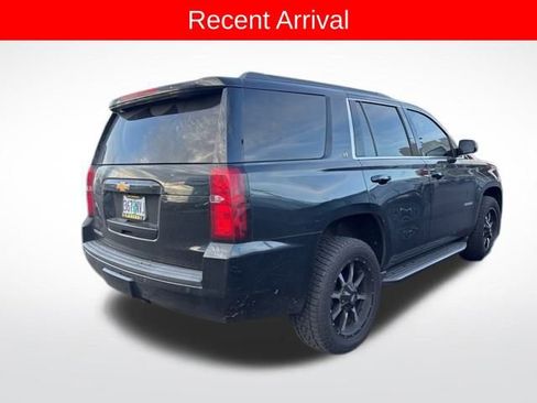 Used 2016 Chevrolet Tahoe LT w/ Luxury Package image 4