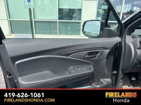 Used 2024 Honda Passport TrailSport image 14