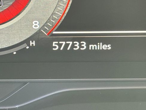 Used 2023 Nissan Pathfinder Platinum w/ Black Appearance Package image 25