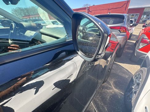 Used 2025 Buick Encore GX Preferred FWD image 22