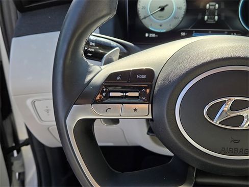 Used 2022 Hyundai Tucson Limited image 19