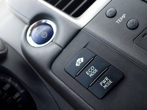 Used 2012 Lexus HS 250h image 36