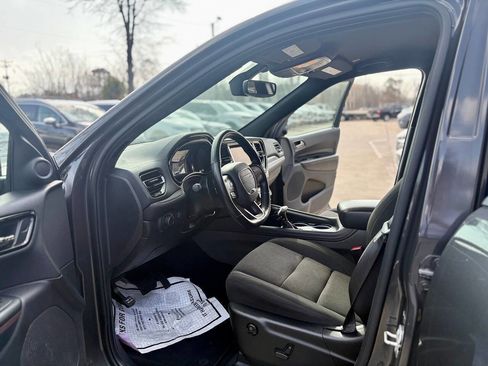 Used 2023 Dodge Durango GT image 16