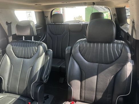 Used 2023 Hyundai Palisade Limited AWD/4WD image 20
