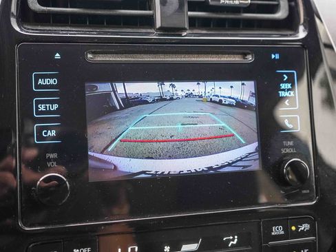 Used 2016 Toyota Prius Two w/ Preferred Accessory Package FWD image 23