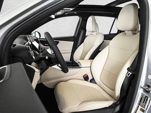 New 2026 Mercedes-Benz GLC 300 4MATIC image 19