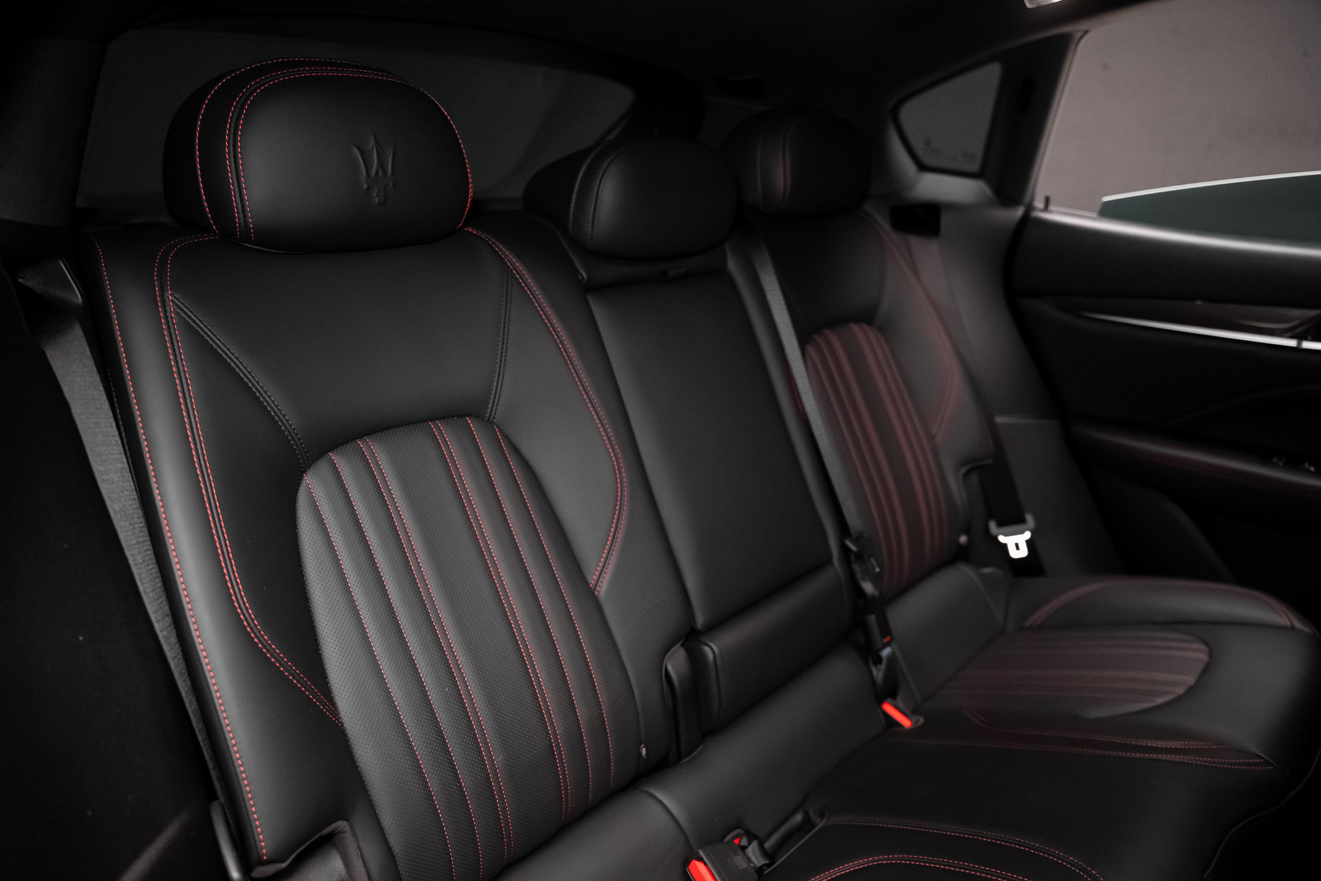 Used 2023 Maserati Levante GT AWD/4WD image 68