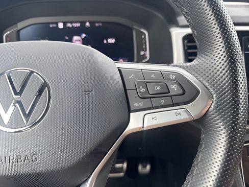 Used 2023 Volkswagen Atlas Cross Sport SEL Premium R-Line image 18