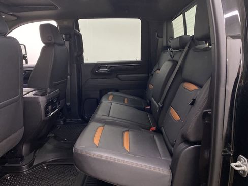 Used 2025 GMC Sierra 3500 AT4 w/ AT4 Premium Plus Package image 16