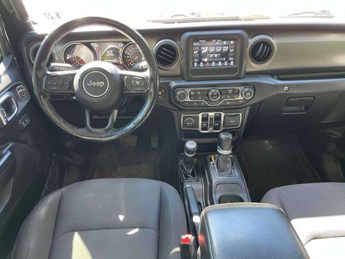 Used 2022 Jeep Gladiator Sport AWD/4WD image 13