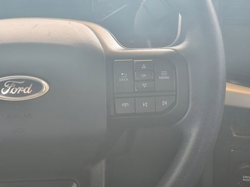 Used 2021 Ford F150 XLT RWD image 5