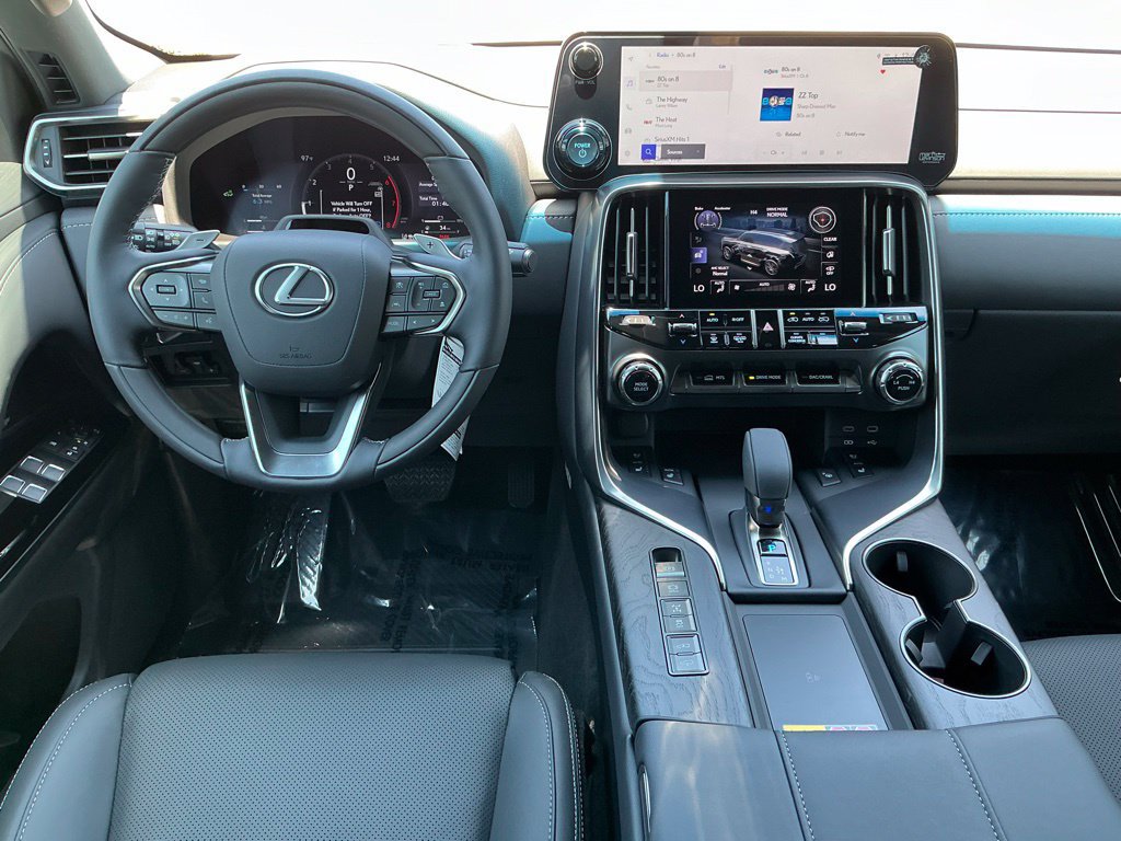New 2026 Lexus LX 700h Luxury w/ Appearance Package AWD/4WD image 11