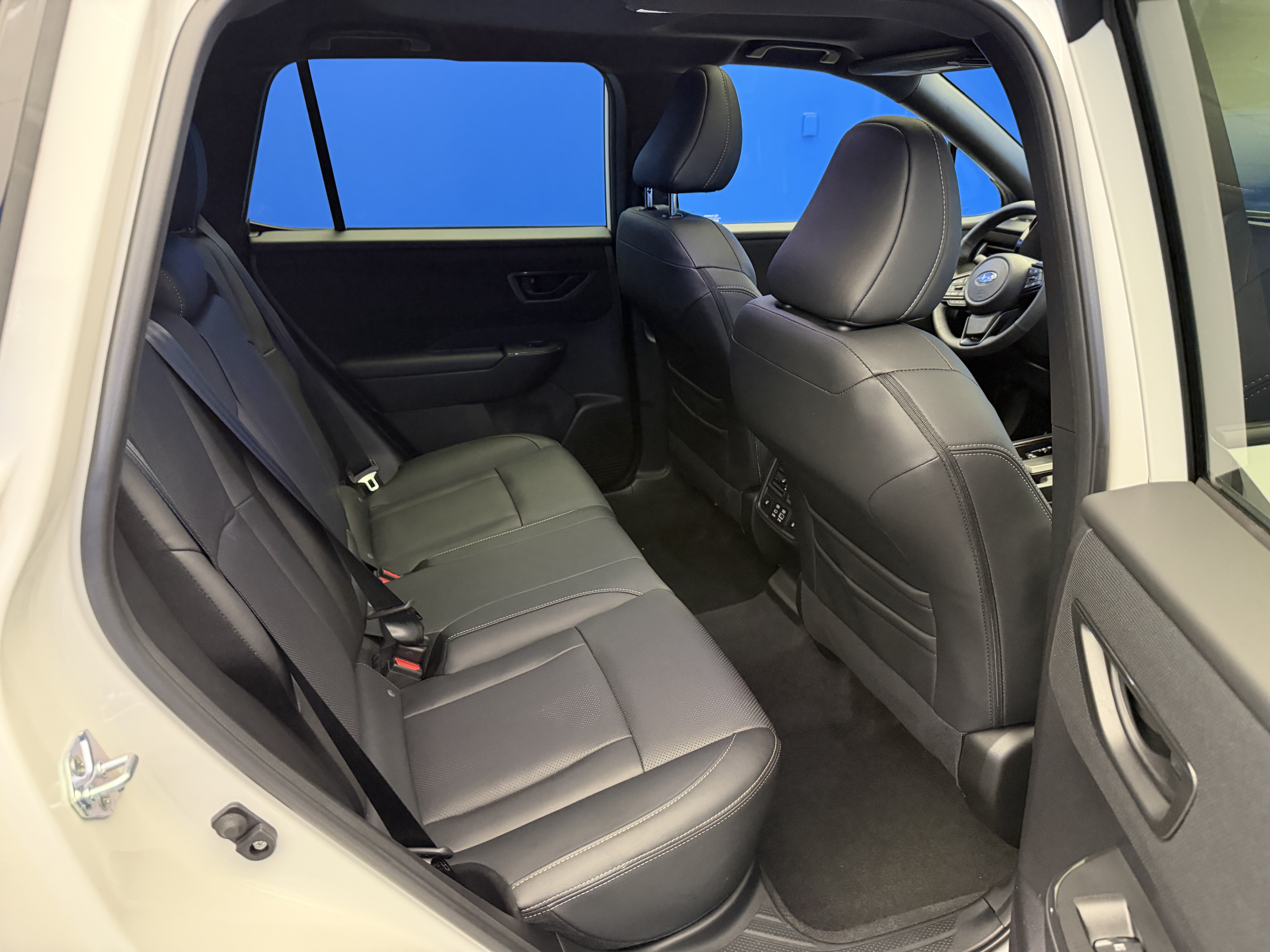 Certified 2026 Subaru Outback Limited XT AWD/4WD image 28