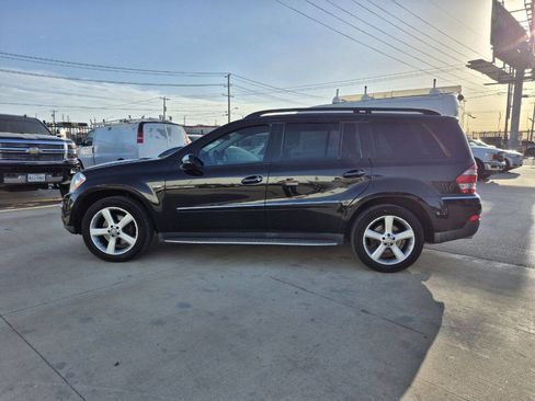 Used 2009 Mercedes-Benz GL 320 BlueTEC 4MATIC image 6