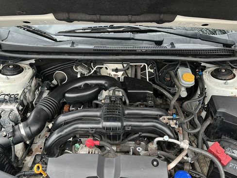 Used 2016 Subaru Crosstrek 2.0i Premium image 11