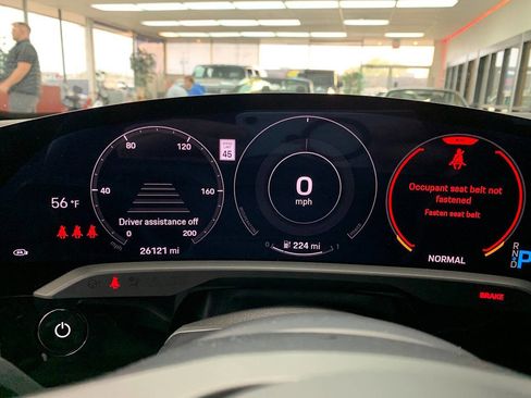 Used 2020 Porsche Taycan 4S w/ Premium Package AWD/4WD image 19