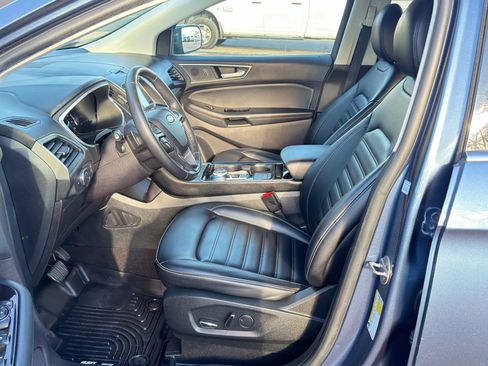 Used 2019 Ford Edge SEL w/ Equipment Group 201A image 9