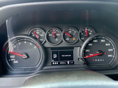 Certified 2024 Chevrolet Silverado 1500 Custom w/ LPO, Dark Essentials Package AWD/4WD image 24