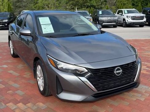 Used 2024 Nissan Sentra S FWD image 5