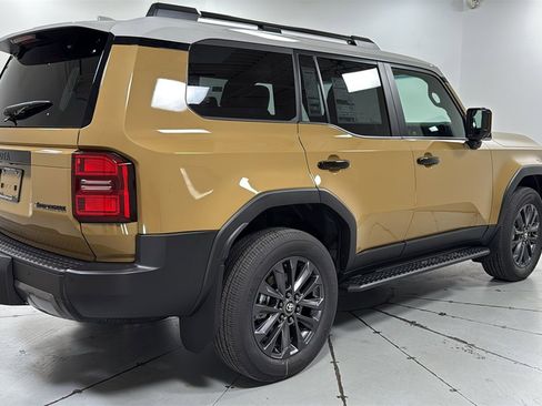 New 2026 Toyota Land Cruiser Base image 5