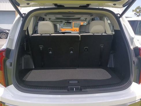 Used 2025 Kia Telluride S FWD image 7