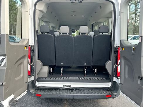 Used 2022 Ford Transit 350 XLT image 16