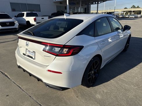 New 2025 Honda Civic Sport image 4