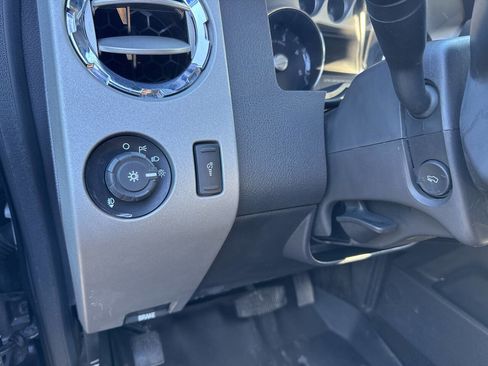 Used 2016 Ford F350 Lariat w/ Chrome Package image 4