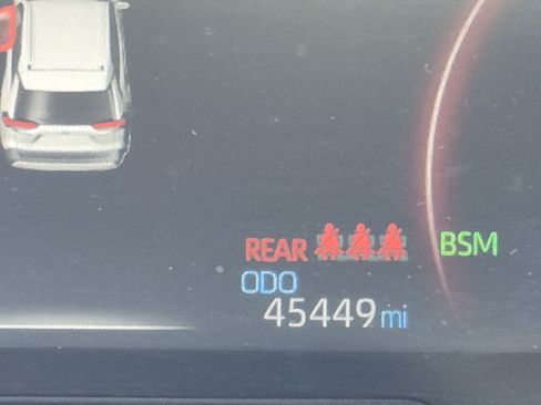 Certified 2025 Toyota RAV4 XLE AWD/4WD image 28