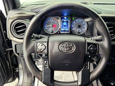 Used 2021 Toyota Tacoma 4x4 Double Cab image 13