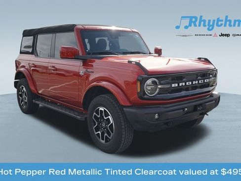 Used 2023 Ford Bronco Outer Banks image 1