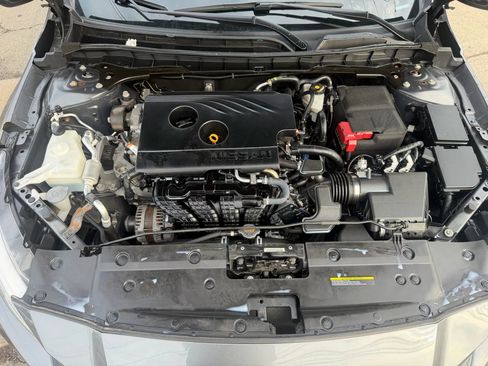 Used 2020 Nissan Altima 2.5 SR w/ Premium Package image 26