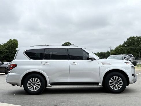 Used 2021 Nissan Armada SV AWD/4WD image 6