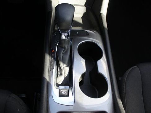 Used 2024 Chevrolet Malibu LS image 14