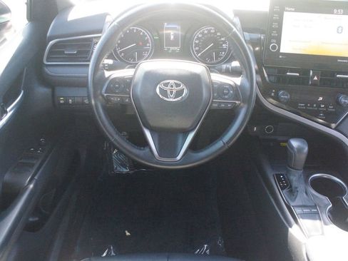Used 2023 Toyota Camry SE w/ Audio Upgrade Package FWD image 5