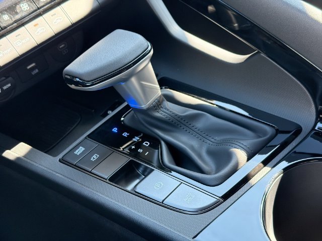 New 2026 Hyundai Elantra SEL FWD image 30
