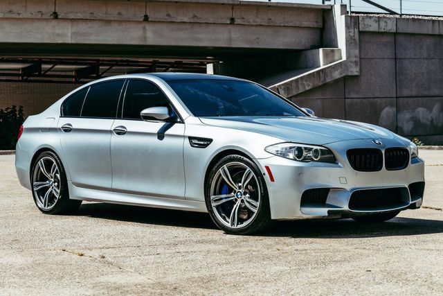 Used 2013 BMW M5 RWD image 38