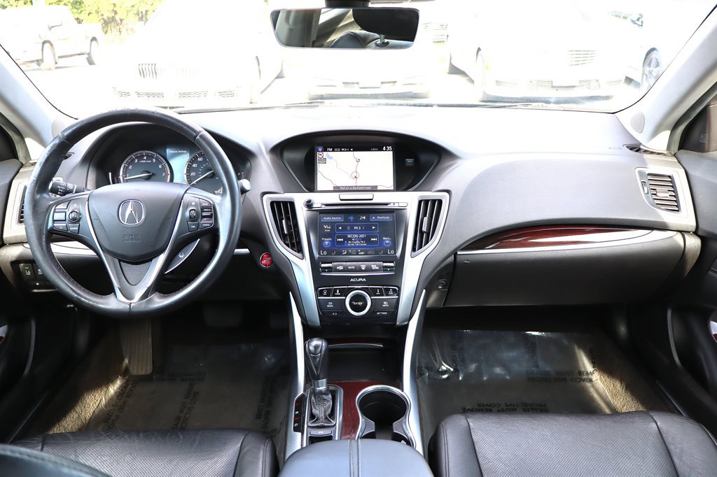 Used 2015 Acura TLX w/ Technology Package FWD image 11