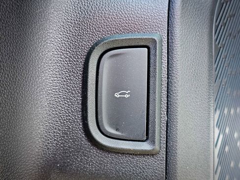 New 2026 GMC Terrain Denali AWD/4WD image 12