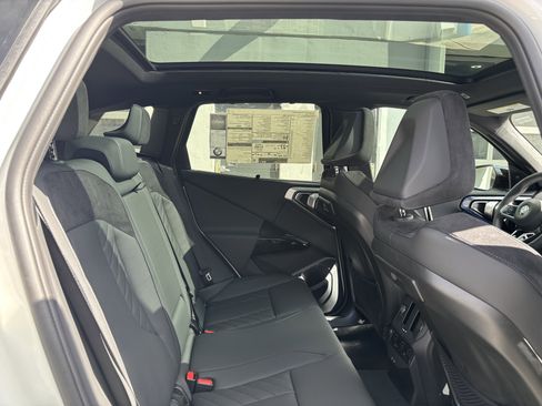 Used 2026 BMW X3 M50 w/ Premium Package AWD/4WD image 33