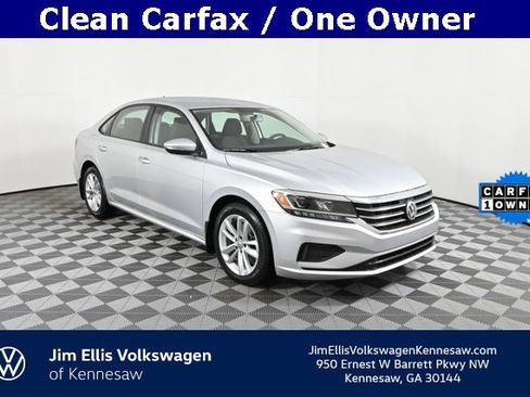 Certified 2021 Volkswagen Passat 2.0T S image 1