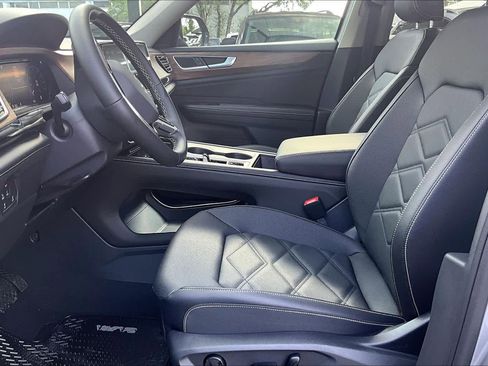 New 2026 Volkswagen Atlas SE FWD image 9