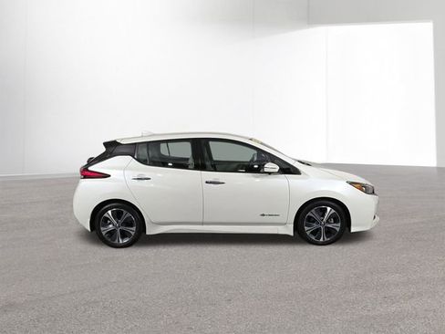 Used 2019 Nissan Leaf SL w/ SL Technology Package image 41