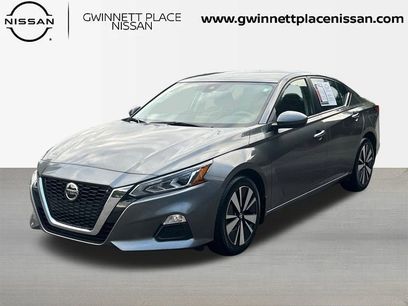 Used 2022 Nissan Altima 2.5 SV