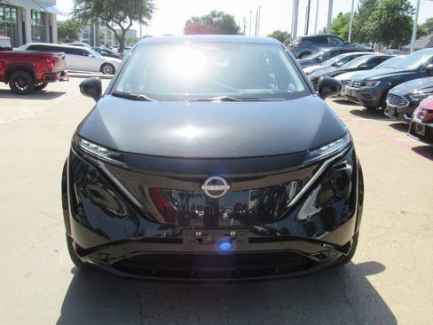 Used 2024 Nissan Ariya FWD image 2