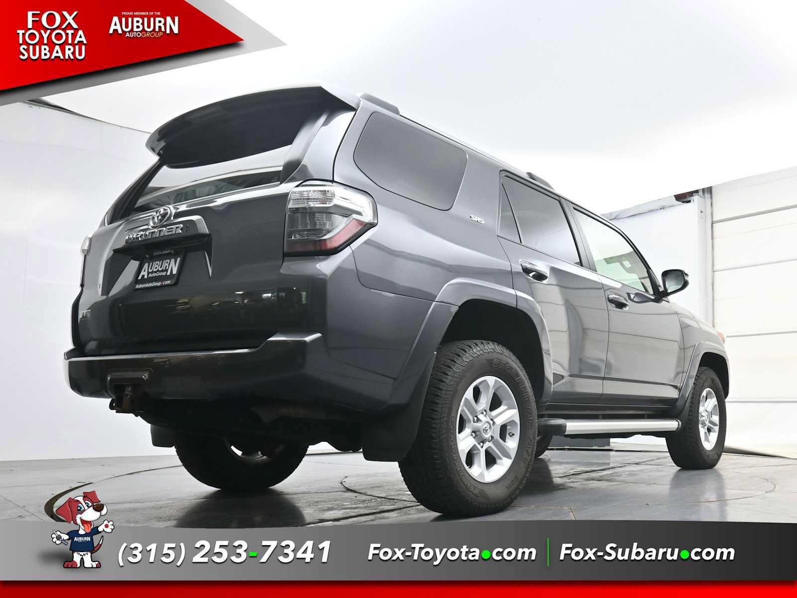 Used 2020 Toyota 4Runner SR5 Premium w/ Moonroof Package AWD/4WD image 21