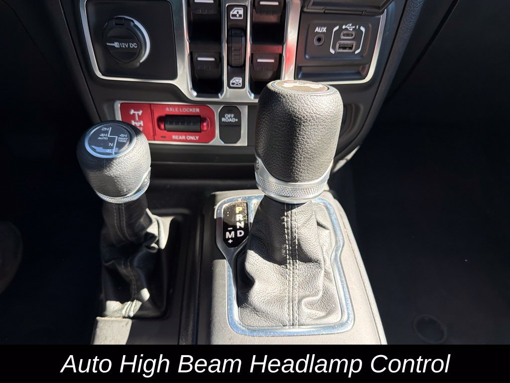 Used 2024 Jeep Wrangler Unlimited AWD/4WD image 29